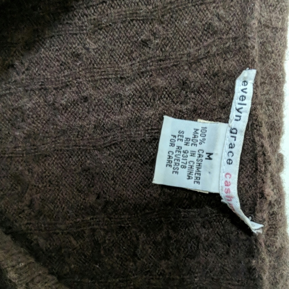 Cashmere sweater